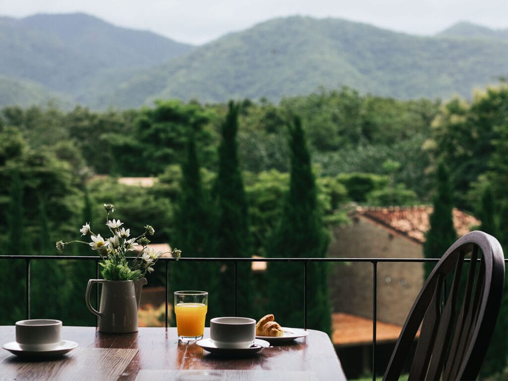 Find Your Perfect Mountain Retreat with Jesse England- Luxury Properties Await